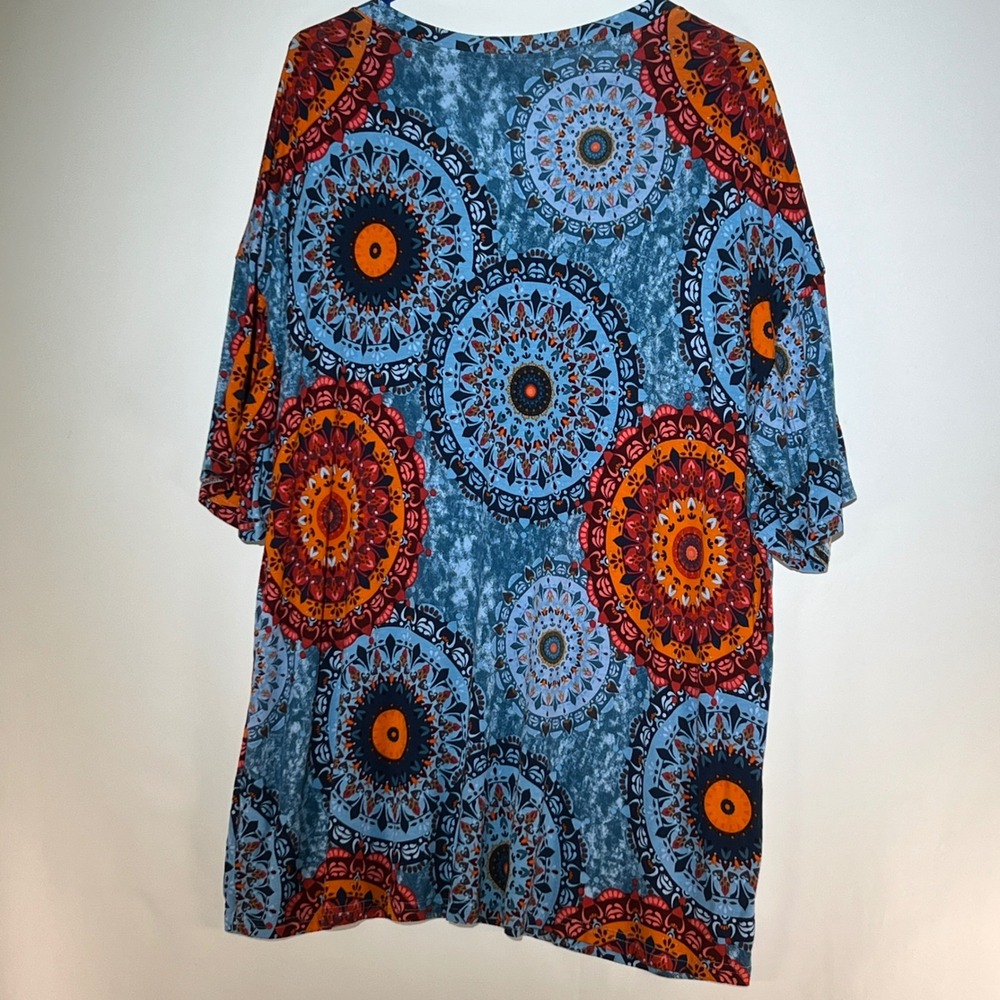 Womens Blue Orange Mandala Print V-Neck Short Sleeve Top 2XL Boho T-Shirt - Picture 2 of 8